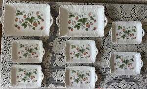 Town & Country The Strawberry Rectangular Serving Trays Set of 7